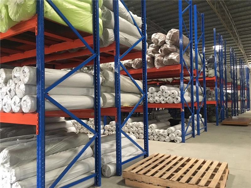 industrial-warehouse-aisle-empty-pallet-storage-system